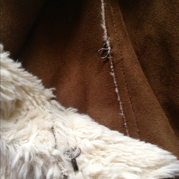 Cozy Fall Jacket!🍂 - Picture 4 of 5